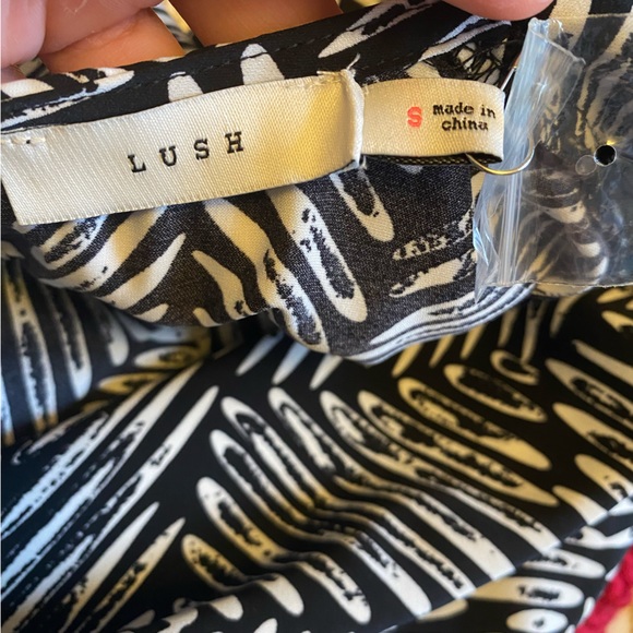 Lush romper, size S - Picture 5 of 5